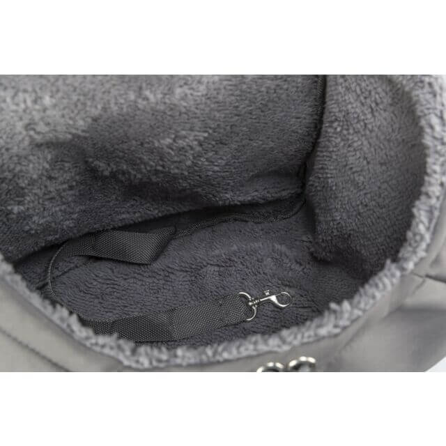 Trixie Molly torba za nošenje, siva, udobna unutrašnjost od pliša.